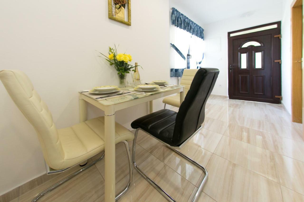 Lorena Otocac Ngoại thất bức ảnh